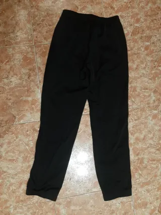 Pantalón chándal Adidas negro