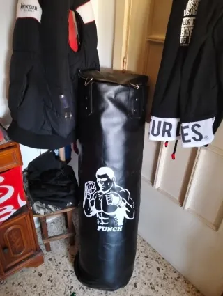 Sacco da boxe vuoto da riempire