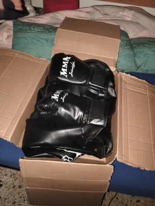 Sacco da boxe vuoto da riempire