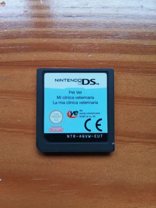 Nintendo DS Lite Plata + Juegos + complementos