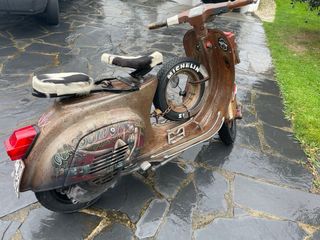 Vespa Primavera Customizada