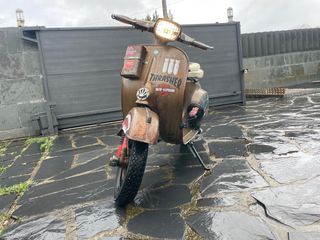 Vespa Primavera Customizada