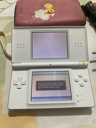 Nintendo DS Blanca + Funda y Cargador