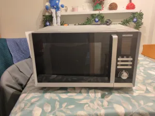 Microonde con funzione Grill e Forno - Severin