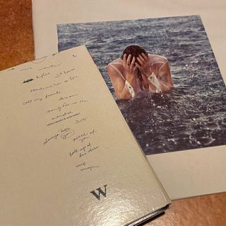 CD firmado Shawn Mendes + cartas juego