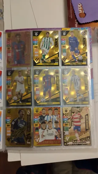 Álbum Adrenalyn XL LaLiga 2023-24 Casi Completo