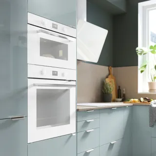 Forno a microonde IKEA BEJUBLAD bianco