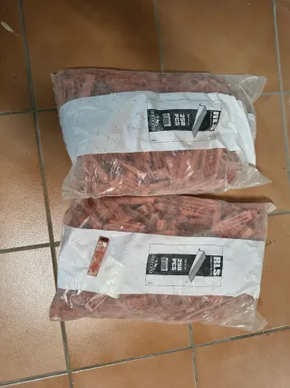 Cuñas Calzo Azulejo RAIMONDI 250 uds