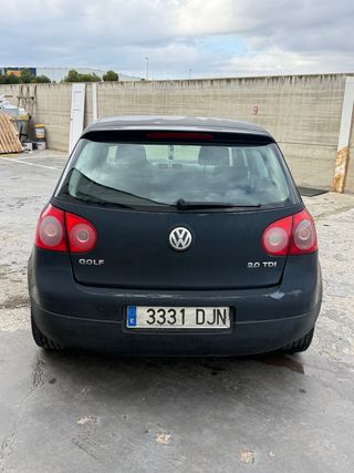 Volkswagen Golf 2005