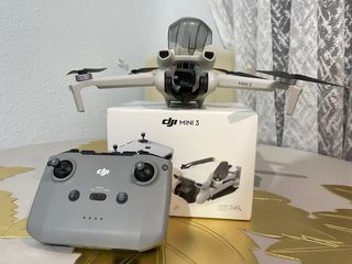 DJI Mini 3 Drone Casi Nuevo con Caja
