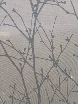 Storilla trasparente con design a rullo