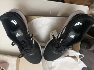 Zapatillas Adidas Negras Nuevas sin estrenar