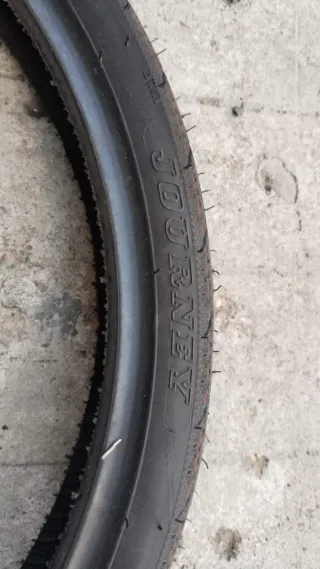 Neumáticos ciclomotor 17