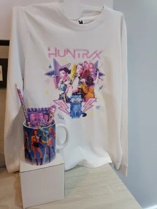 Pack Camiseta y Taza Huntrix