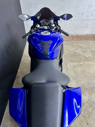 Yamaha R6R 2008