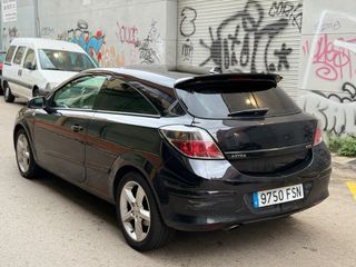 Opel Astra 2007