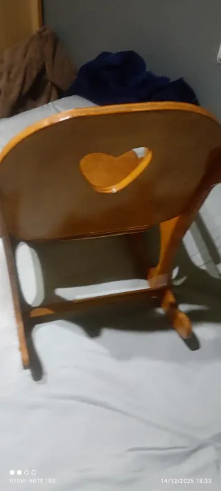 Mecedora infantil madera corazón
