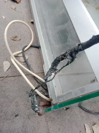 Nevera exposición cristal y metal