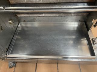 Máquina de pollos a l’ast marca MCM