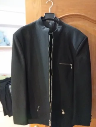 Traje de hombre negro