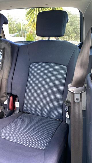 PEUGEOT 1007 Urban: Coche urbano único y perfecto