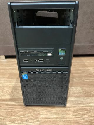 Caja Torre Ordenador Cooler Master Vacía