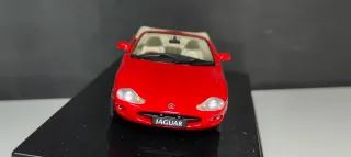 Jaguar XK8 Cabriolet (AUTOart) 1:43