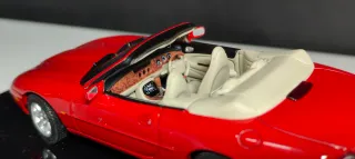 Jaguar XK8 Cabriolet (AUTOart) 1:43