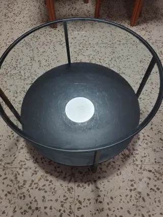 Mesa baja redonda cristal y metal