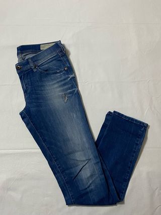 Jeans blu strappati uomo taglia M