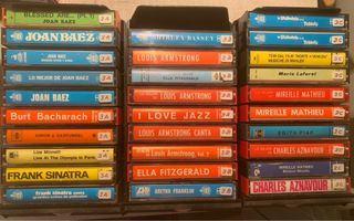 Lote 130 Cintas Música Cassette  Organizador