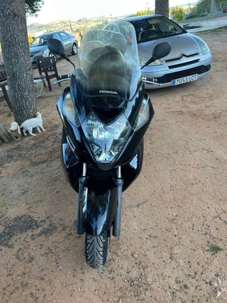 Honda Silver Wing 400