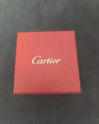 Scatola portagioie Cartier rossa con sacchetto per orecchini