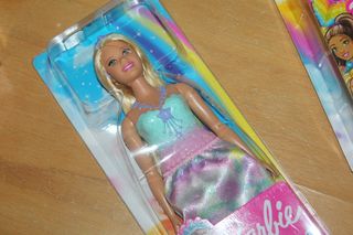 Barbie Dreamtopia Pack 4 Muñecas y Unicornio