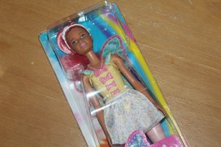 Barbie Dreamtopia Pack 4 Muñecas y Unicornio