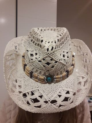 Sombrero hippie blanco