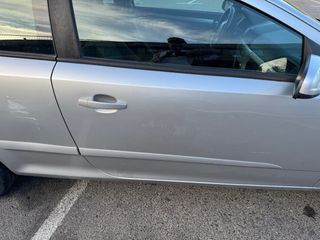 Opel Astra GTC H 1.9 150CV