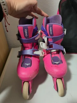 Patines ajustables niña Talla 28-30.