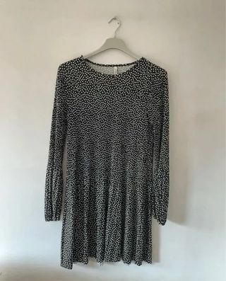 Lote 2 vestidos Stradivarius