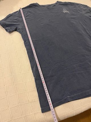 Camiseta Scalpers Talla XL con Calavera