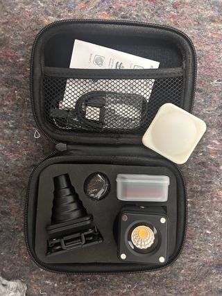 GoPro Hero 8 Black + Accesorios + Luz Ulanzi