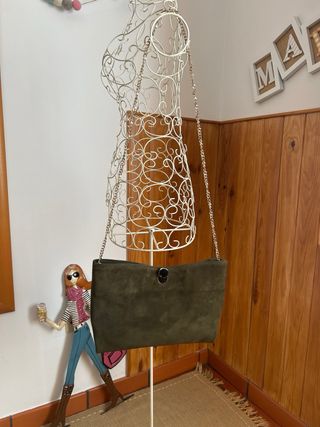 Bolso piel Zara verde oliva