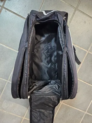 Mochila de pádel negra
