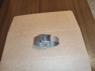 Orologio al quarzo da polso