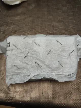 Bolso Guess Virtual Mini Dorado