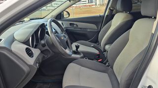 Chevrolet Cruze 2010