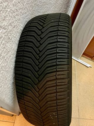 Neumáticos Michelin Crossclimate 235/55 R18