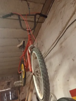 Bicicleta BMX Cinzia Delos 80s Roja