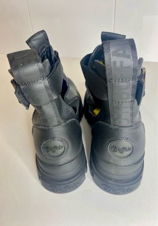 Botas Buffalo Veganas Talla 40