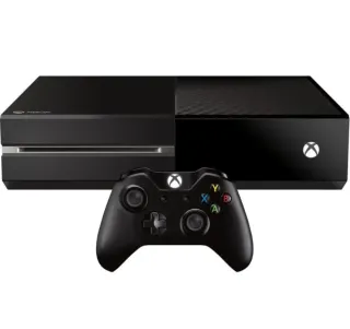 Xbox One Negra con Mando